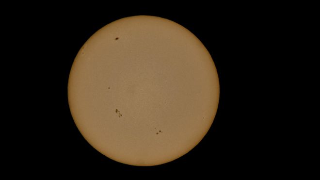 Sunspots 4-9-13 at Orion Store